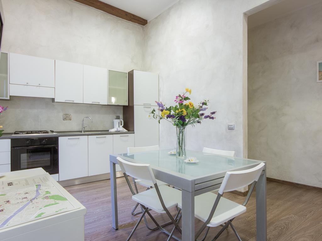 Piazza Pitti 2 Bedroom Florencia Exterior foto